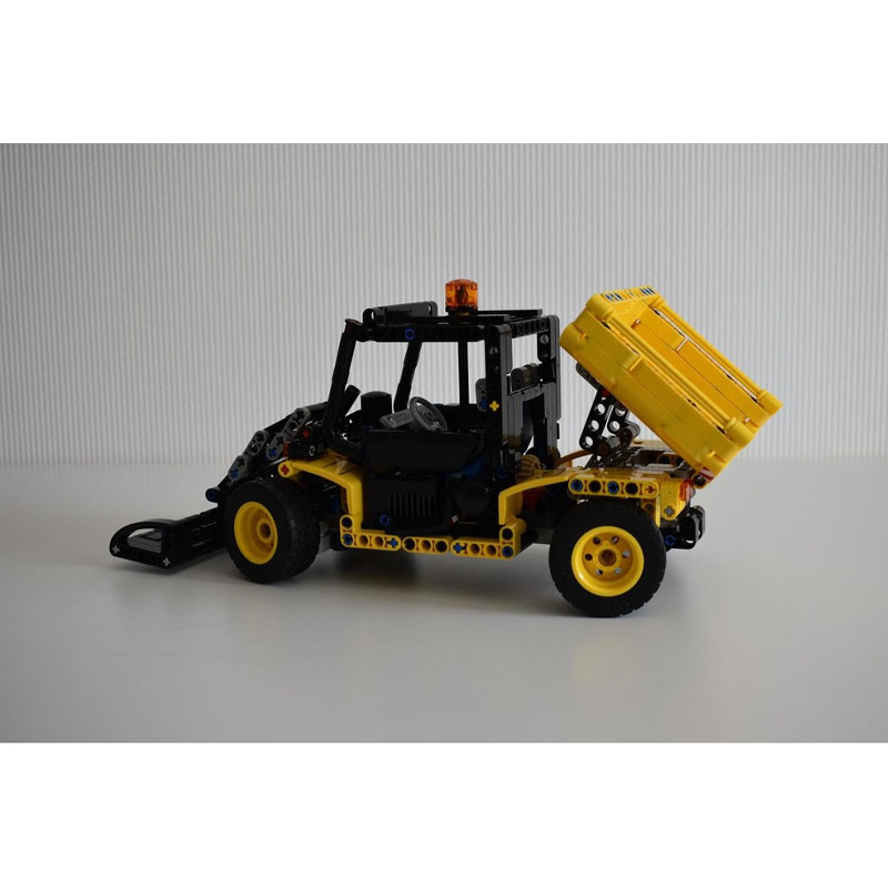 MOC-39974 Trator Agrícola Urba - Urban Farming Model avaliação e preço